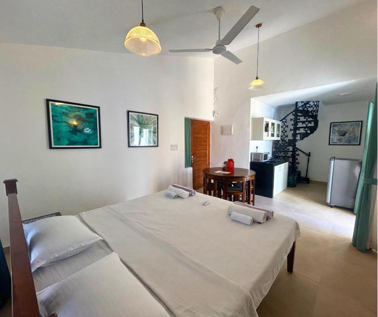 Jungle Hut-Annabelle'S Beach Apartments At Bernard Simao,Calangute,Goa Candolim Luaran gambar