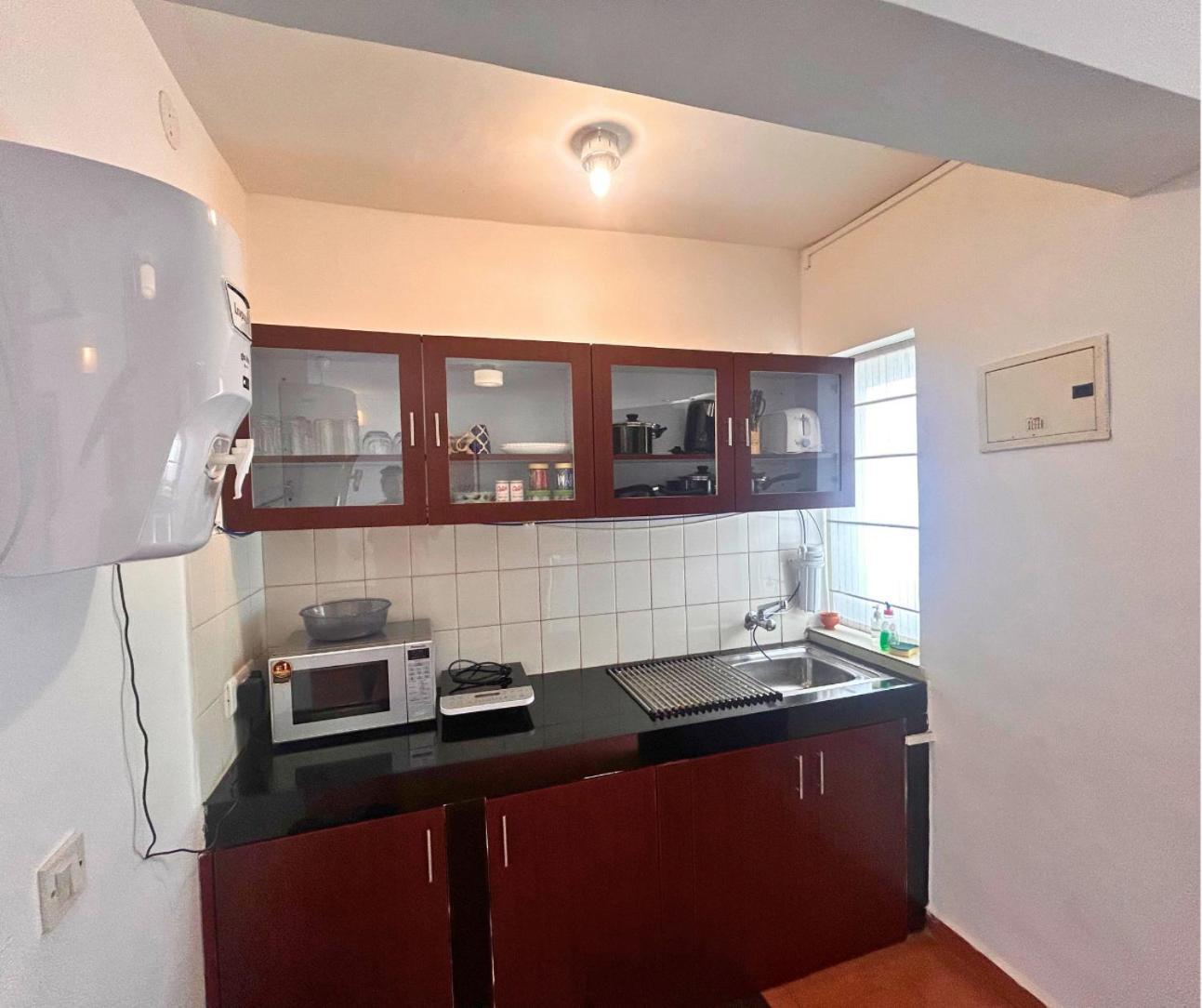 Jungle Hut-Annabelle'S Beach Apartments At Bernard Simao,Calangute,Goa Candolim Luaran gambar
