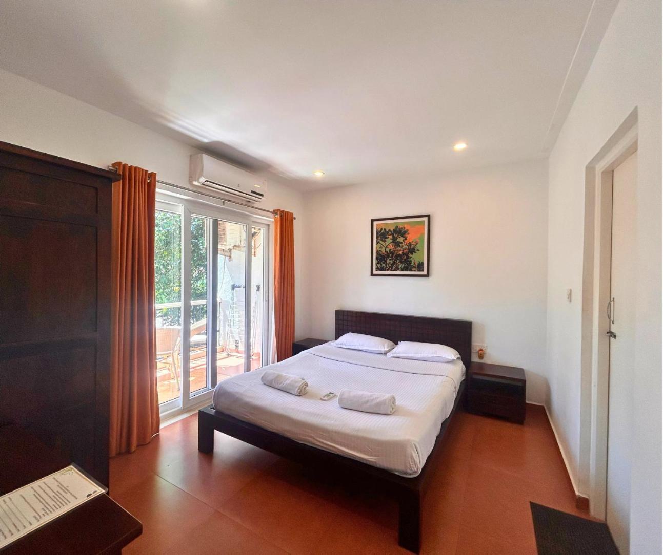 Jungle Hut-Annabelle'S Beach Apartments At Bernard Simao,Calangute,Goa Candolim Luaran gambar