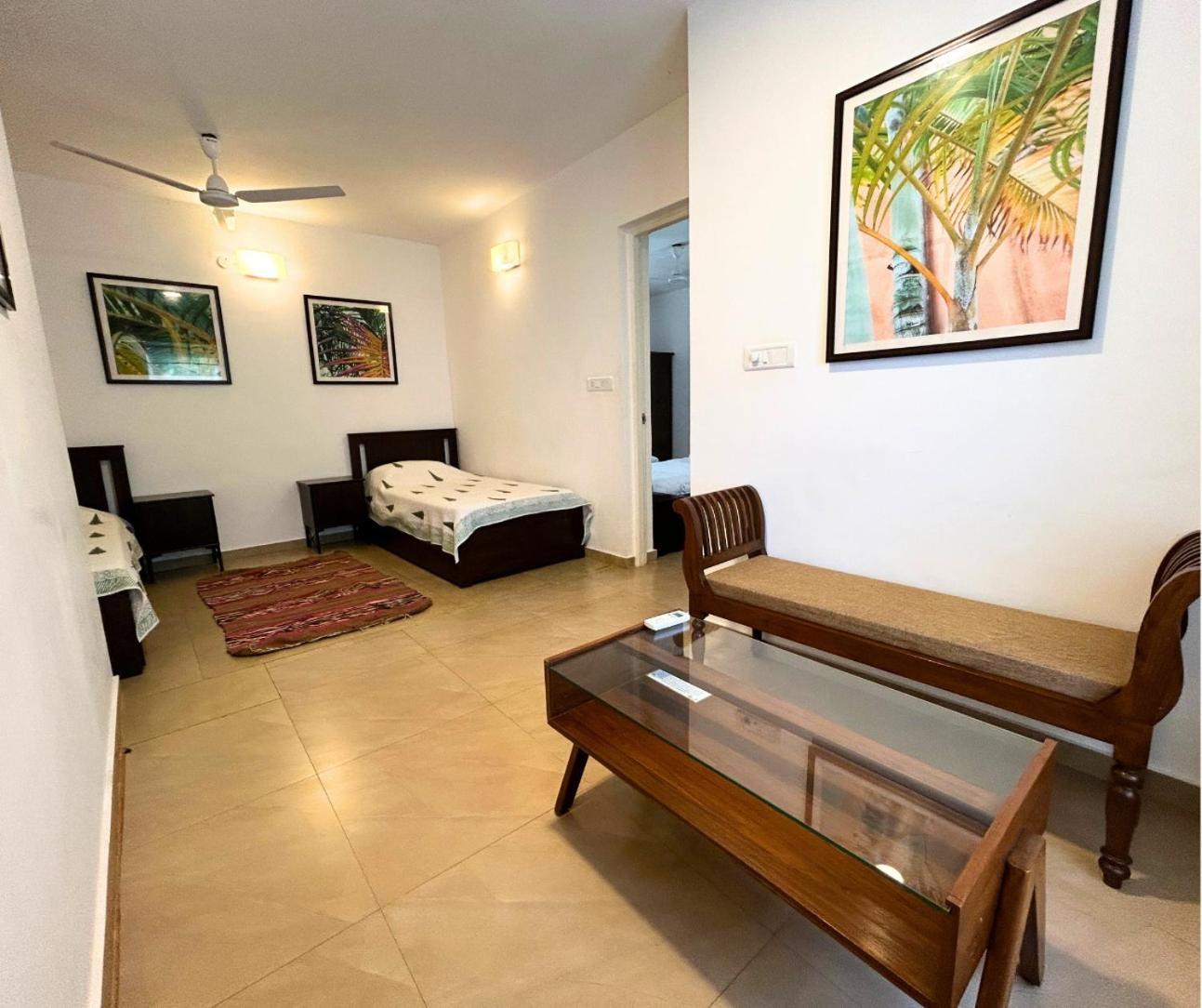 Jungle Hut-Annabelle'S Beach Apartments At Bernard Simao,Calangute,Goa Candolim Luaran gambar